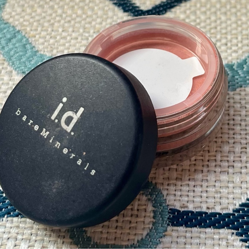 New, Sealed, RARE Bare Minerals 1970’s Glimmer eyeshadow - soft orange pink